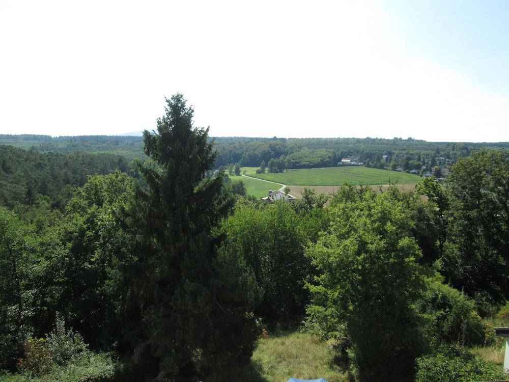 Kirchberg an der Jagst Landhotel Karrenberg מראה חיצוני תמונה