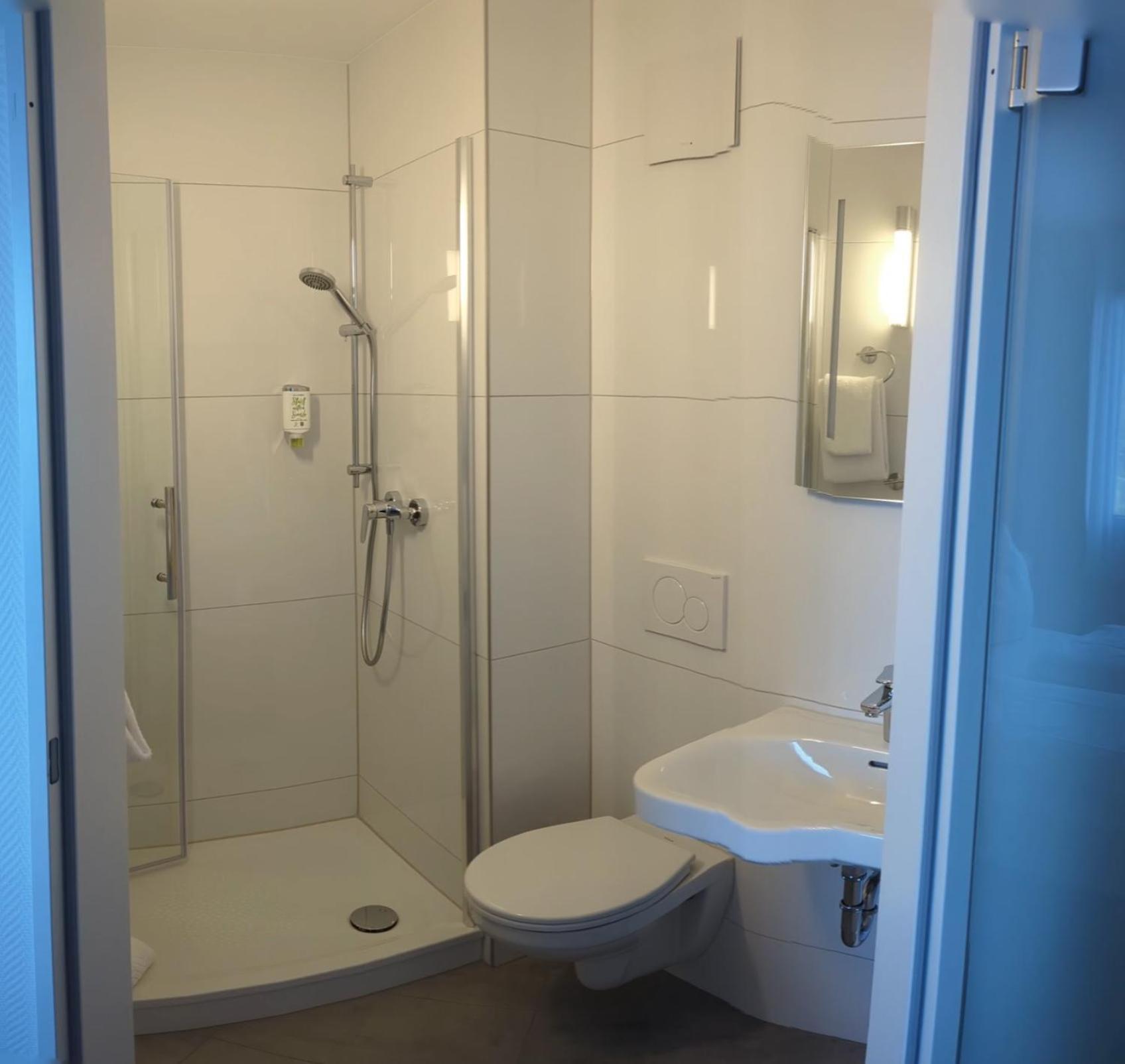 Kirchberg an der Jagst Landhotel Karrenberg מראה חיצוני תמונה