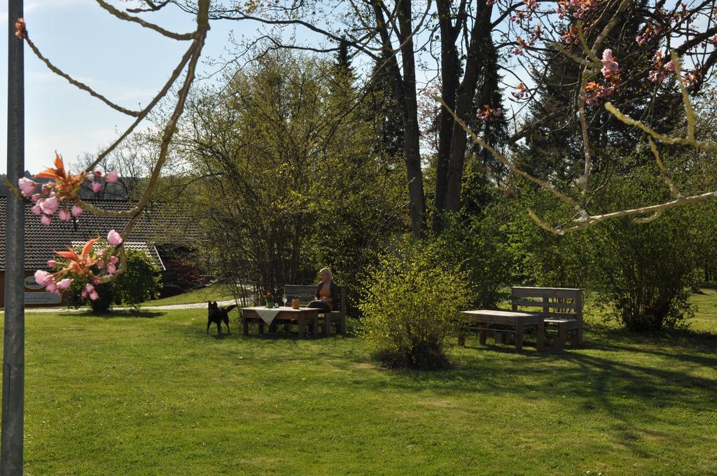 Kirchberg an der Jagst Landhotel Karrenberg מראה חיצוני תמונה