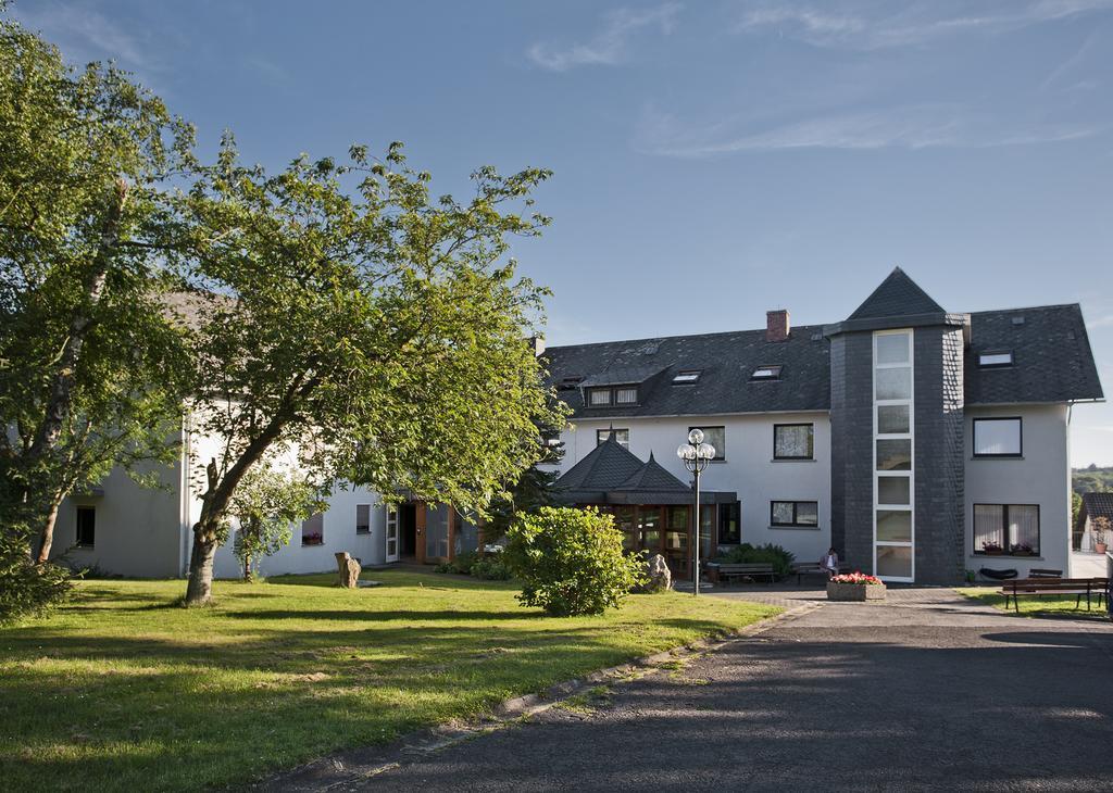 Kirchberg an der Jagst Landhotel Karrenberg מראה חיצוני תמונה