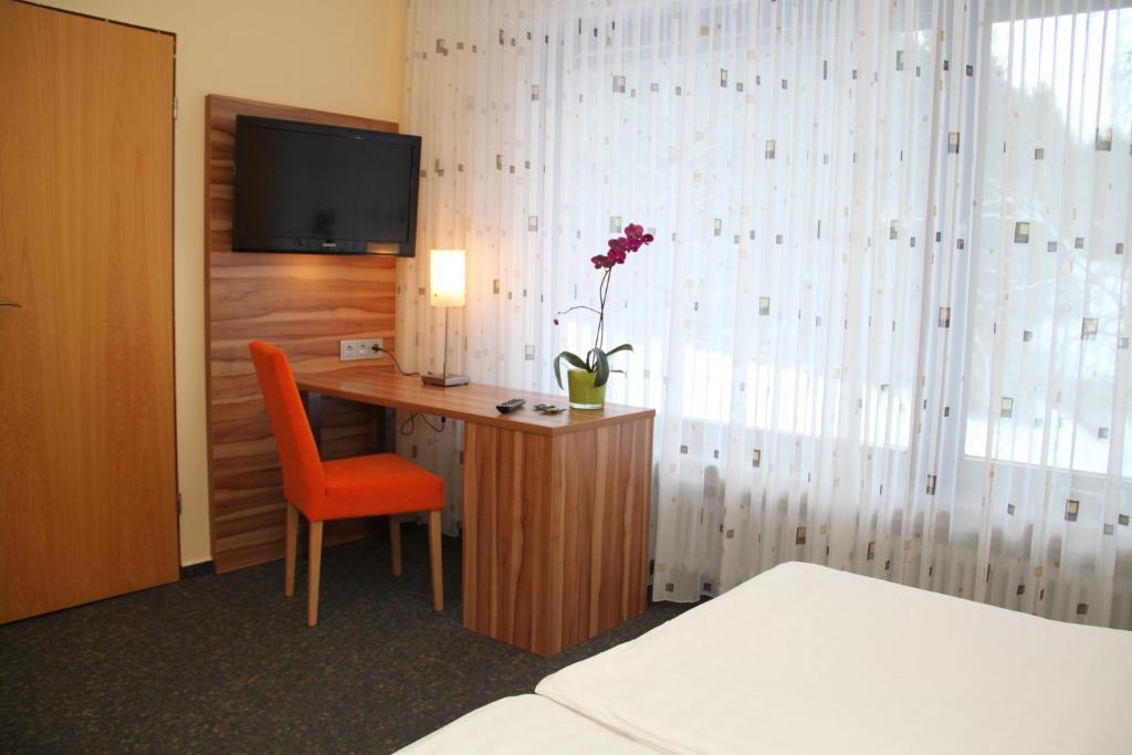 Kirchberg an der Jagst Landhotel Karrenberg חדר תמונה