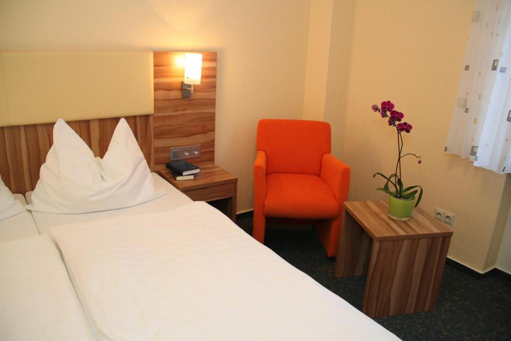 Kirchberg an der Jagst Landhotel Karrenberg חדר תמונה