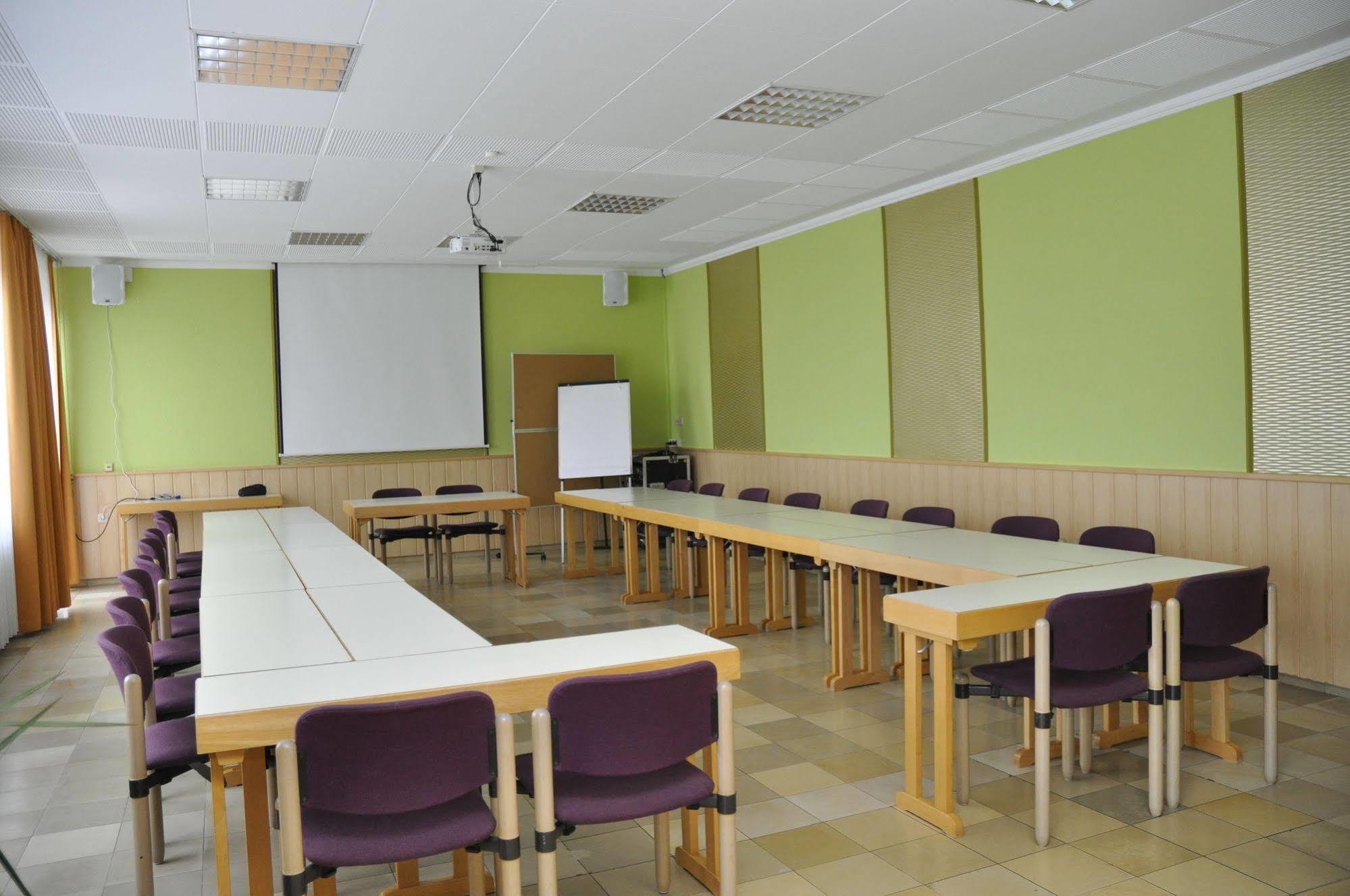 Kirchberg an der Jagst Landhotel Karrenberg מראה חיצוני תמונה